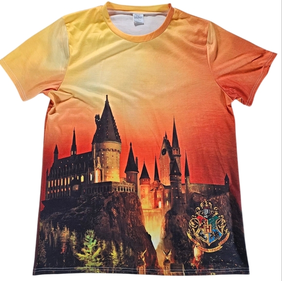 NWT Harry Potter Full Castle Tee size XXL - Picture 1 of 6